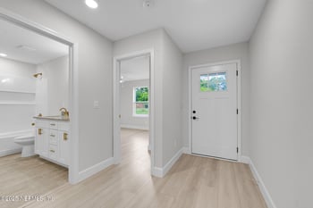 5438 Harriet Ave, Jacksonville, FL 32254