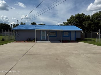 8249 103rd St, Jacksonville, FL 32210