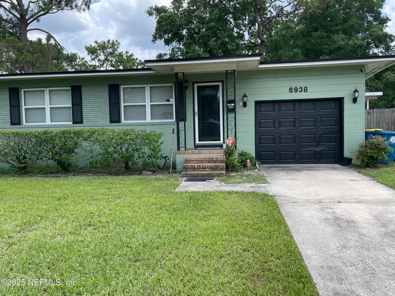 6938 Corkwood Rd, Jacksonville, FL 32277