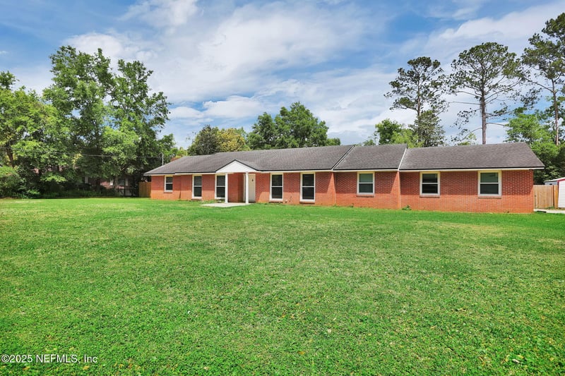 11707 Village Ln, Jacksonville, FL 32223