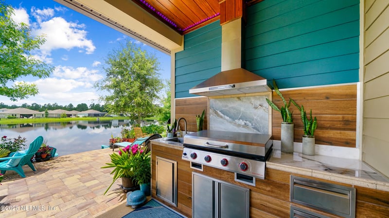 122 Brybar Dr, St Augustine, FL 32095