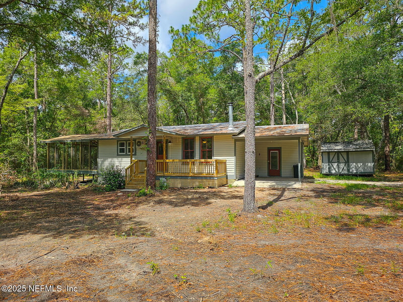 125 Lemon St #22, Melrose, FL 32666