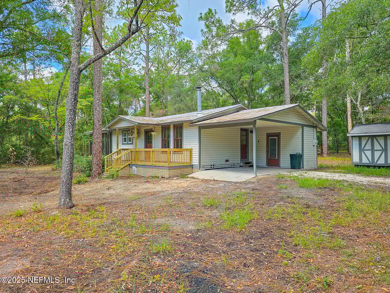 125 Lemon St #22, Melrose, FL 32666