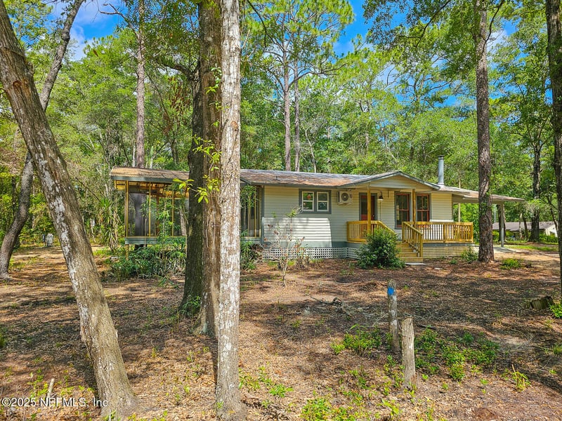 125 Lemon St #22, Melrose, FL 32666