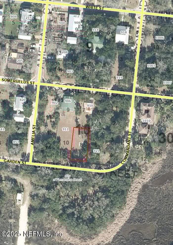 910 Someruelus St, Fernandina Beach, FL 32034
