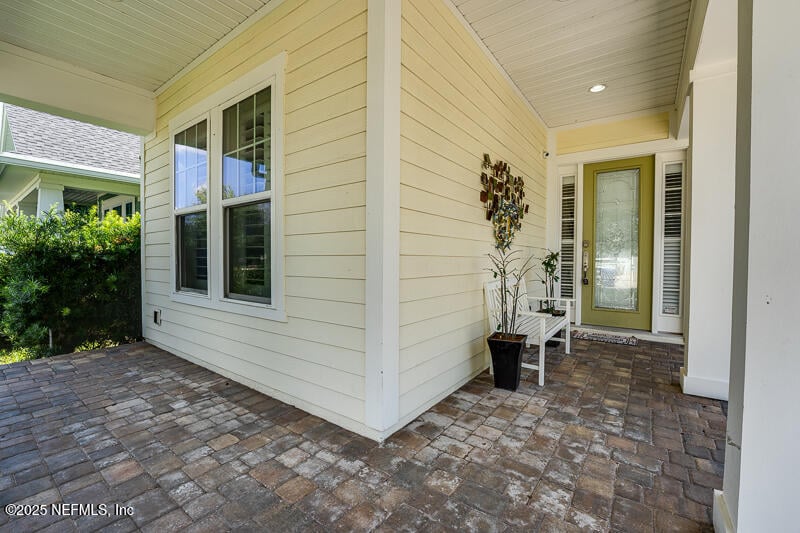 268 Palm Breeze Dr, Ponte Vedra, FL 32081