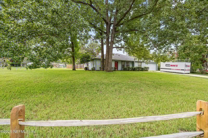 2084 Tickford St, Middleburg, FL 32068