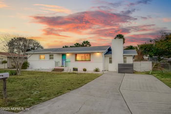 11 Burling Way, Jacksonville Beach, FL 32250