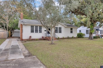 1641 Charon Rd, Jacksonville, FL 32205