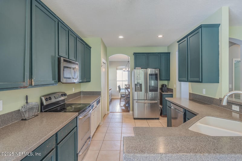 3350 Silverado Cir, Green Cove Springs, FL 32043