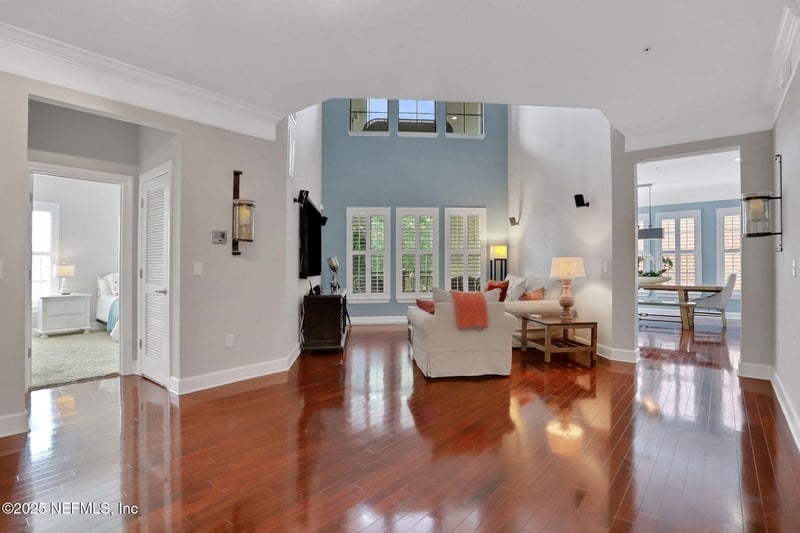 9823 Tapestry Park Cir #102, Jacksonville, FL 32246