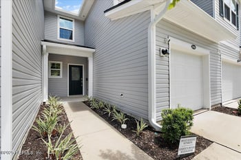 11924 Calvesta St, Jacksonville, FL 32256