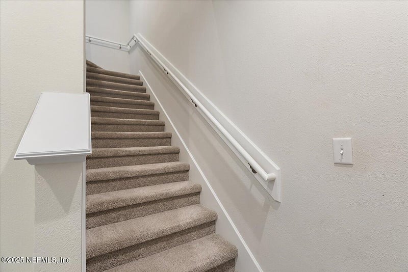 11924 Calvesta St, Jacksonville, FL 32256