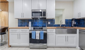 858 Trinidad Rd, Jacksonville, FL 32216