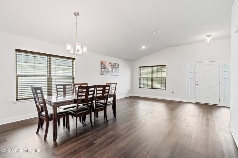 9870 Olivia St, Jacksonville, FL 32219