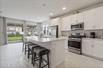 1855 Amberly Dr, Middleburg, FL 32068