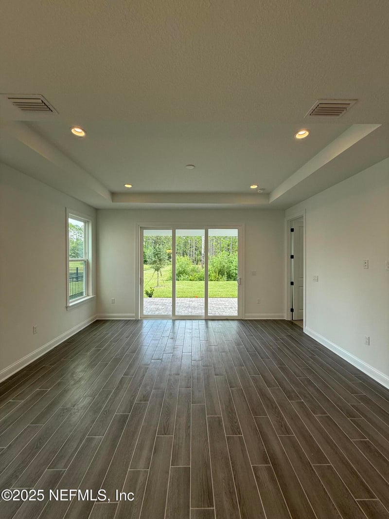 24 Mulberry Rd, Palm Coast, FL 32164