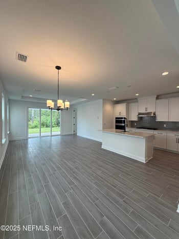 24 Mulberry Rd, Palm Coast, FL 32164