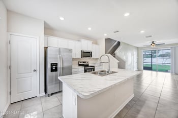 2888 Black Buck Cir, Jacksonville, FL 32225