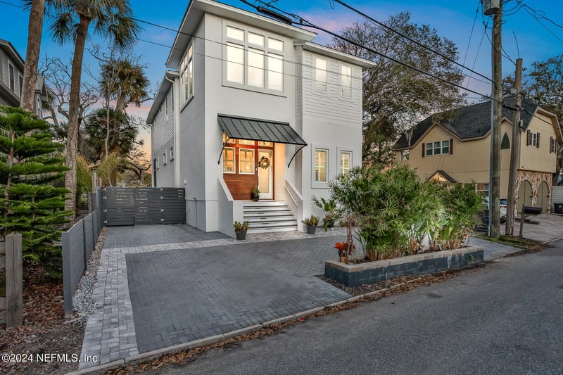 143 Washington St, St Augustine, FL 32084