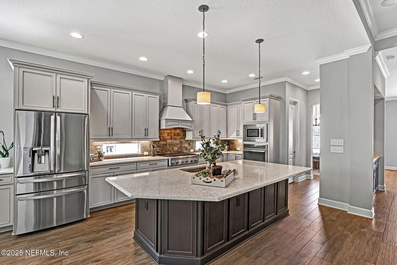 168 Winston Ct, St Johns, FL 32259