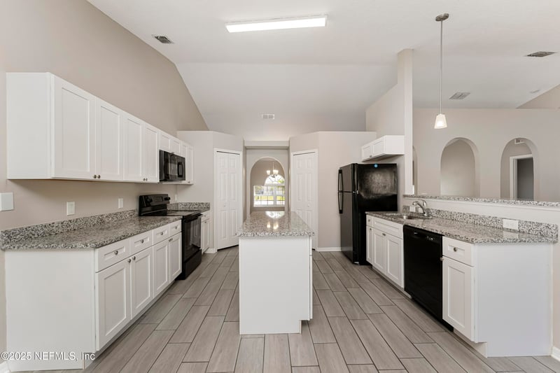 11958 Iron Creek Rd, Jacksonville, FL 32218