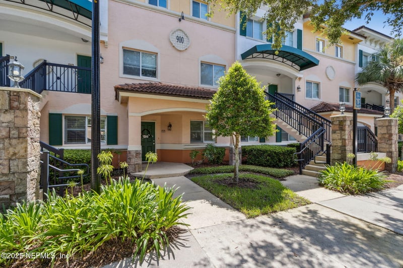 9745 Touchton Rd #903, Jacksonville, FL 32246