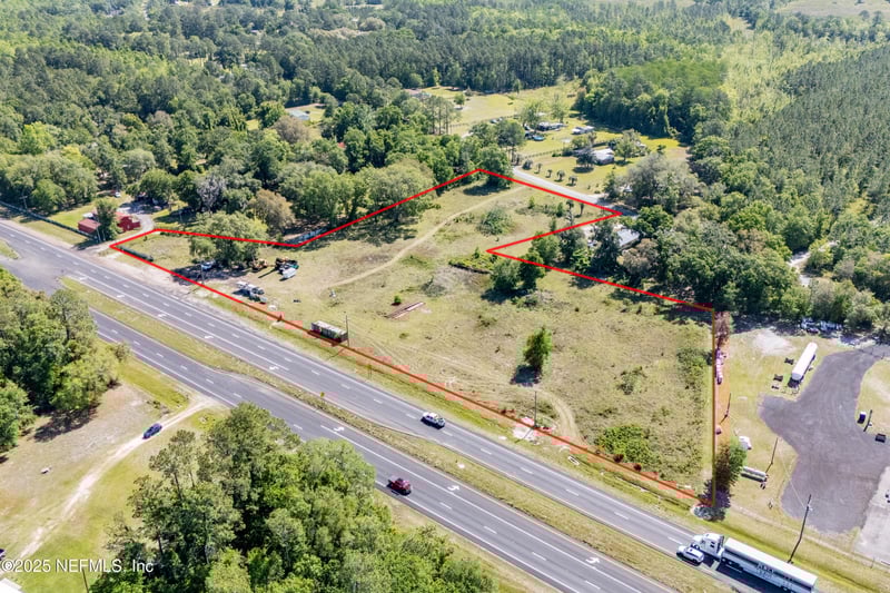 9627 Us Highway 301, Hampton, FL 32044