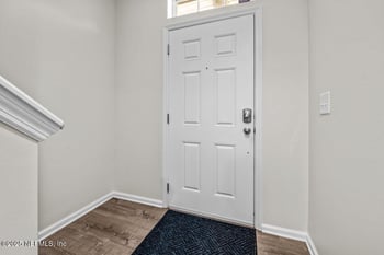 1515 Landau Rd, Jacksonville, FL 32225