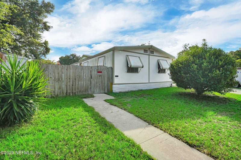 11003 Merrywood Dr, Jacksonville, FL 32256