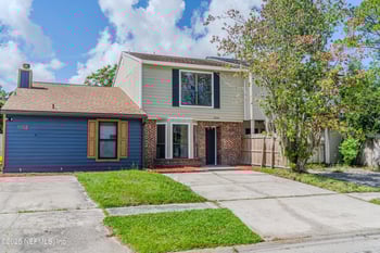 5556 Cabot Dr, Jacksonville, FL 32244