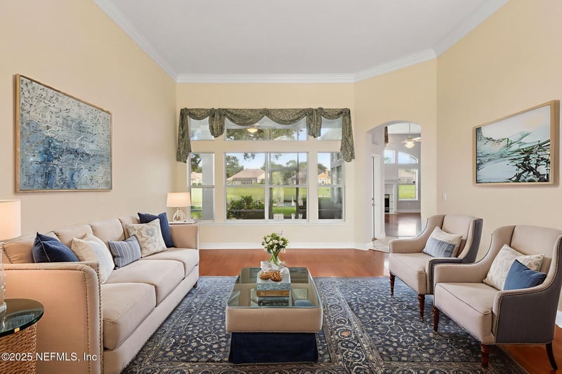 8245 Persimmon Hill Ln, Jacksonville, FL 32256