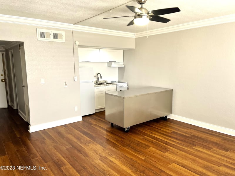 311 Ashley St #1011, Jacksonville, FL 32202