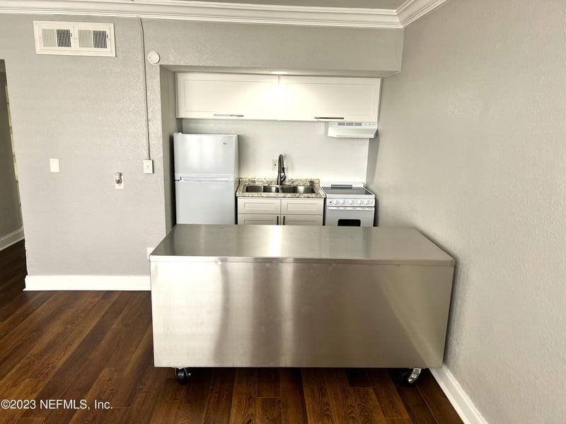 311 Ashley St #1011, Jacksonville, FL 32202