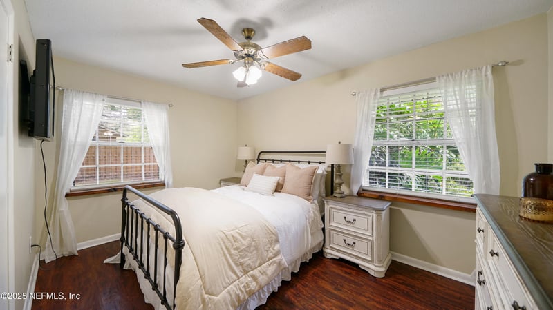 112 River Rd Dr, Palatka, FL 32177