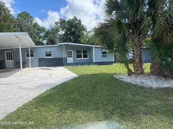 8023 Chateau Dr, Jacksonville, FL 32221