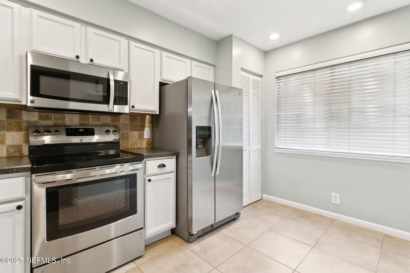 3216 Oak St #2, Jacksonville, FL 32205