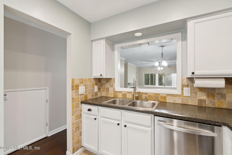 3216 Oak St #2, Jacksonville, FL 32205