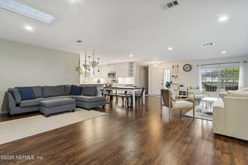 905 Alcala Dr, St Augustine, FL 32086