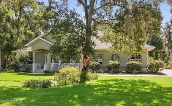 166 Mount Royal Ave, Crescent City, FL 32112