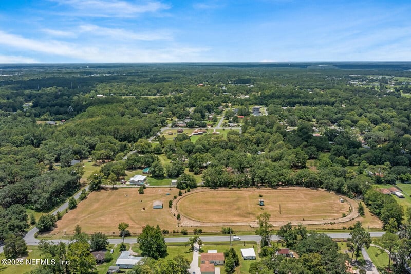 714 Jones Rd, Jacksonville, FL 32220