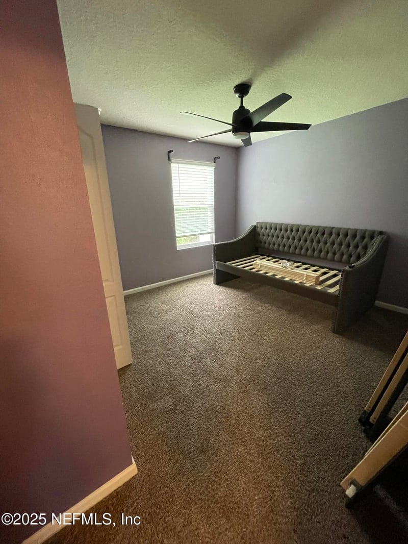 2482 Oak Stream Dr, Green Cove Springs, FL 32043