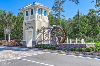 2409 Falling Star Ln, Green Cove Springs, FL 32043