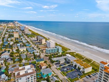 829 1st St #3-D, Jacksonville Beach, FL 32250