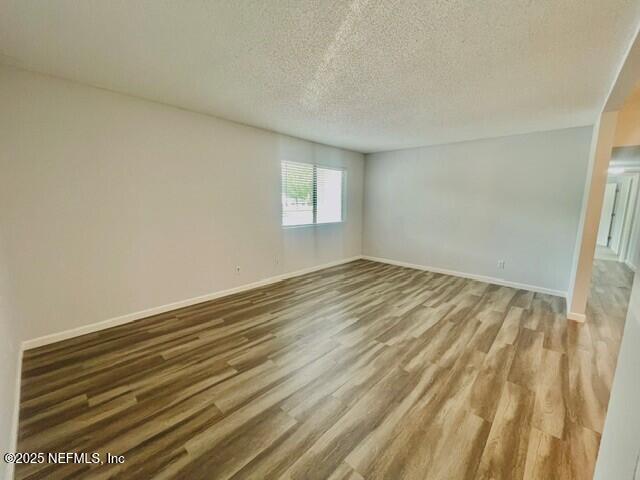 3765 Crown Point Rd #9, Jacksonville, FL 32257