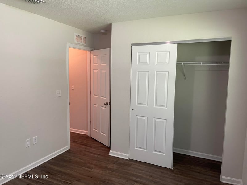 1832 Navaho Ave, Jacksonville, FL 32210