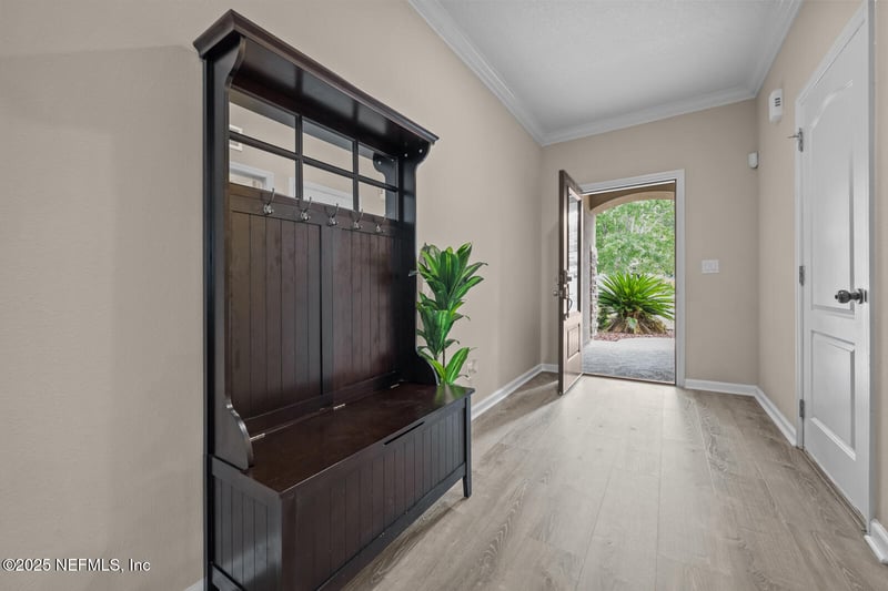 56 Gray Wolf Trl, Jacksonville, FL 32081