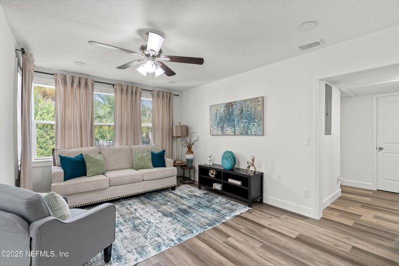 805 Garth Ave, Jacksonville, FL 32205