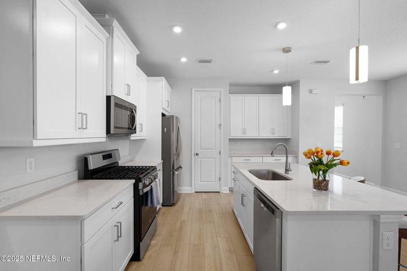 14125 Pier Ln, Jacksonville, FL 32224