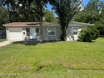 3413 Eve Dr, Jacksonville, FL 32246